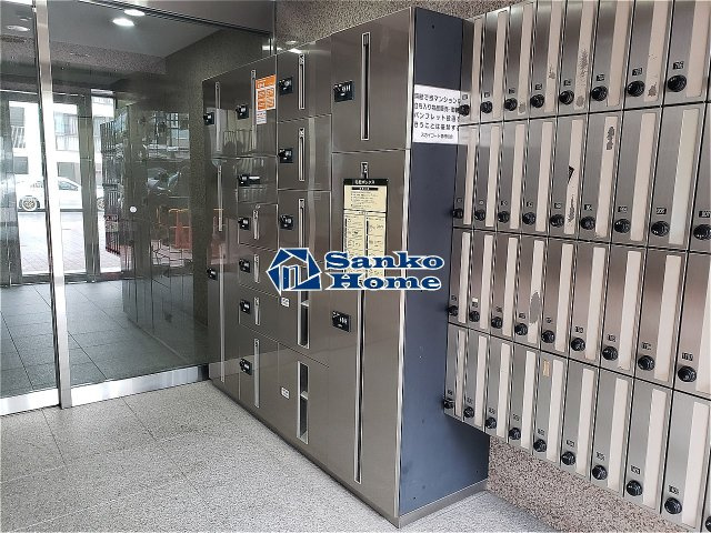 スカイコート本郷東大前壱番館のロビー