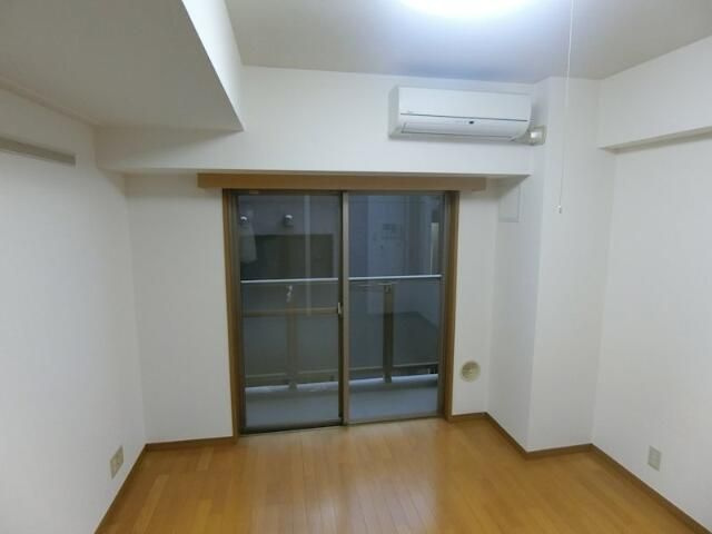 スカイコート本郷東大前壱番館の居間・リビング