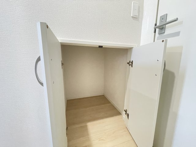 クレイドルガーデン八戸市売市第4　3号の収納