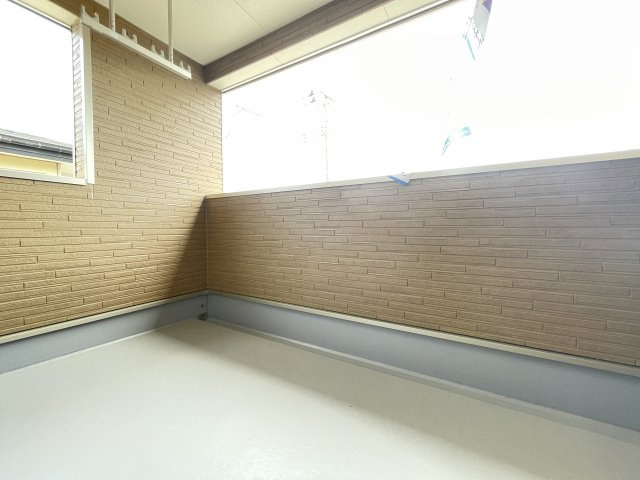 クレイドルガーデン八戸市売市第4　3号のバルコニー