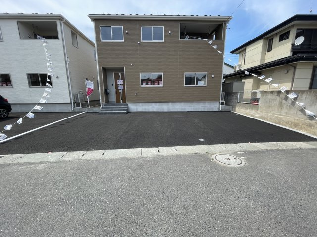 クレイドルガーデン八戸市売市第4　3号の駐車場