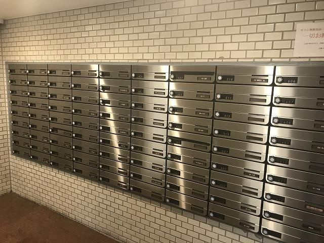 日興パレス高田馬場の外観|現地ご見学希望・資料請求などお気軽にお問い合わせ下さい！
03-5990-5201