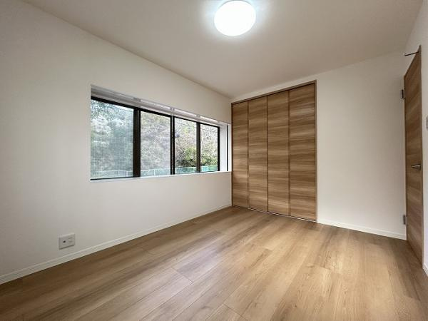 神戸市垂水区千鳥が丘　中古戸建の洋室