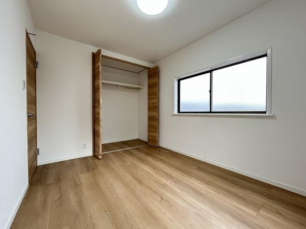 神戸市垂水区千鳥が丘　中古戸建の洋室