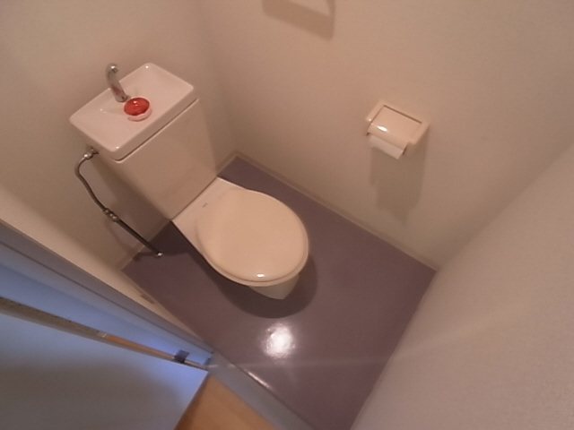 神戸市長田区久保町３丁目の賃貸マンションのトイレ|トイレ