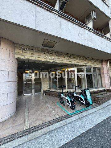 エステムコート神戸県庁前Ⅲフィエルテのエントランス