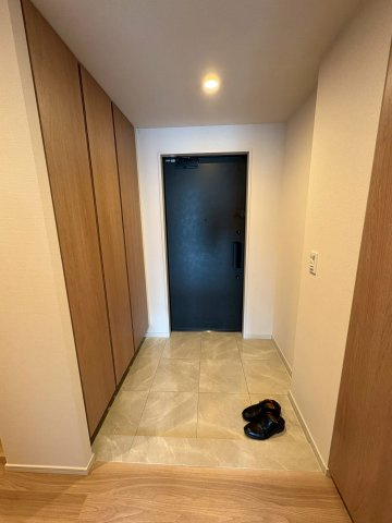 ジオタワー宝塚グランレジスＴｈｅＮｏｒｔｈの玄関|きれいな玄関です