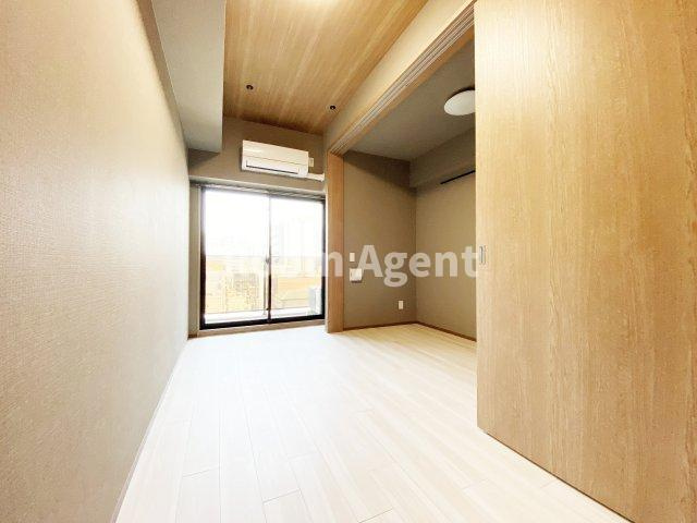 エステムコート名古屋新栄Ⅵ アートテラスの居間・リビング