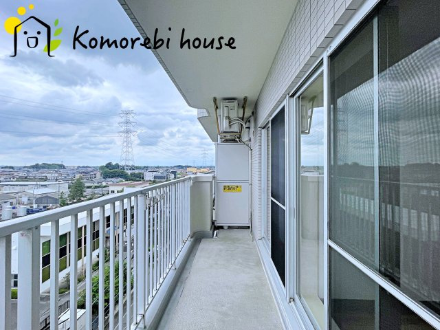 東建ニューハイツ北鴻巣のバルコニー|落ち着いた時間を過ごせるバルコニーです