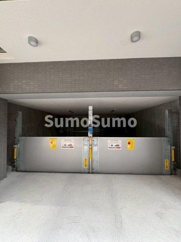 エステムコート神戸ステーションウィズの駐車場