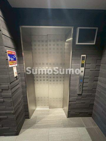 エステムコート神戸ステーションウィズのエントランス