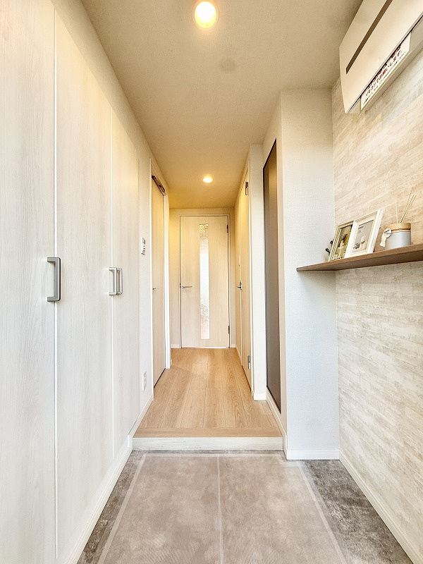 イニシア墨田押上　5階　リ　フォーム済の玄関