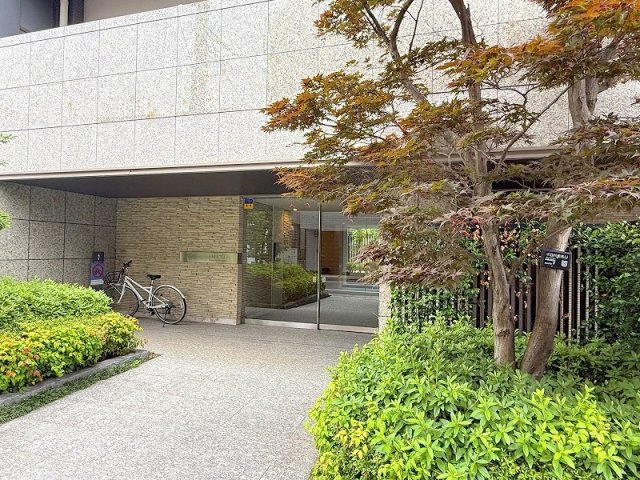 イニシア墨田押上　5階　リ　フォーム済のエントランス