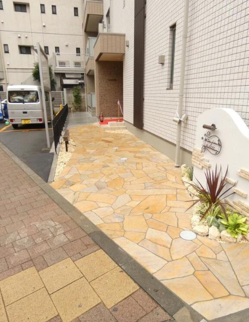 シャトー・フォンテーヌ西池袋のエントランス