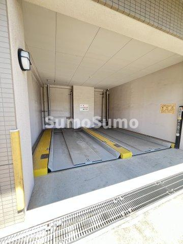 エステムコート芦屋西の駐車場|駐車場完備です