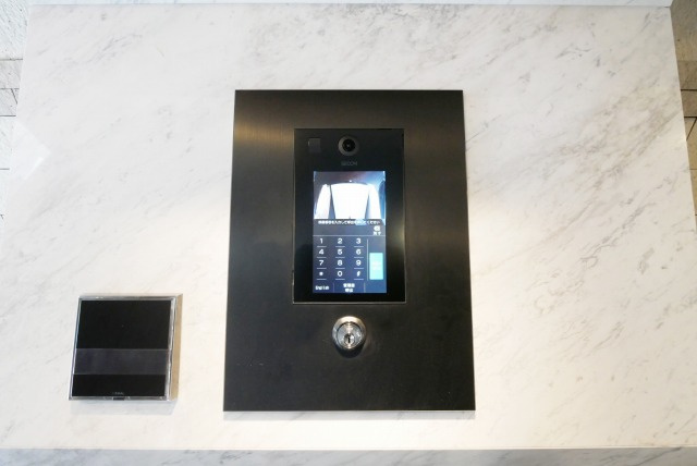 クレアグレイス岸里のセキュリティ