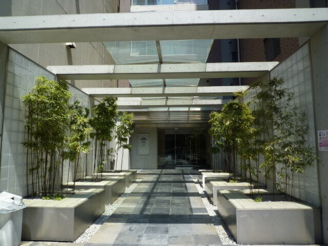 ステージグランデ　新川のエントランス