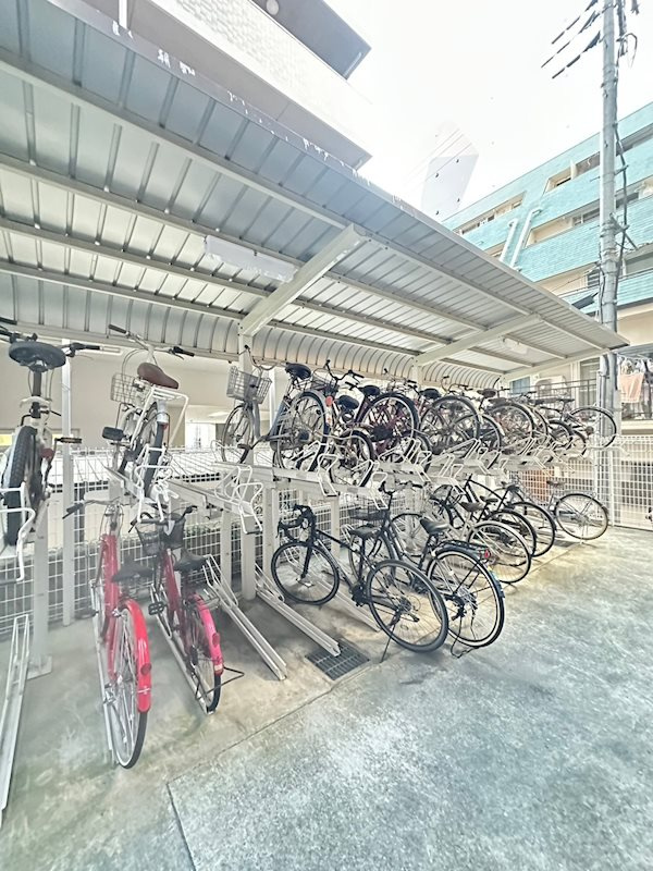 エステムコート新神戸エリタージュの外観