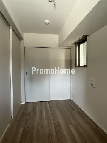 サンライズ茅場町の洋室