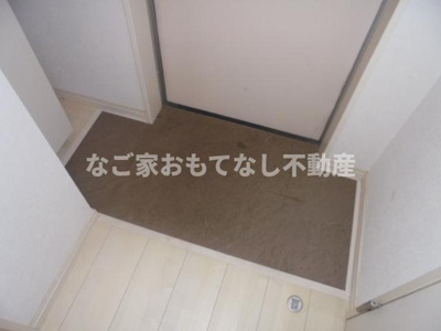 【玄関】 | シャルール上小田井（Chaleur上小田井）
