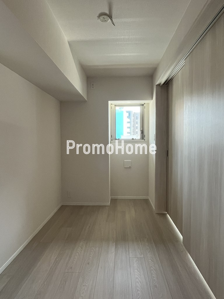 サンライズ茅場町の洋室