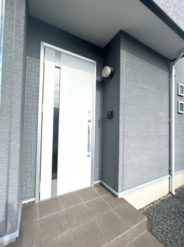 壬生町甲　中古戸建の玄関