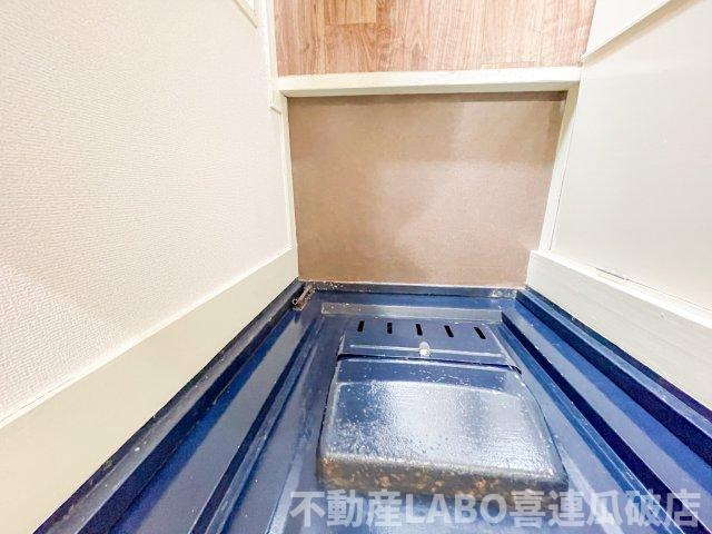 メゾンドソレイユ松野の玄関