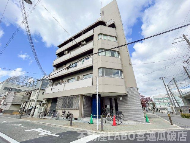 メゾンドソレイユ松野の外観