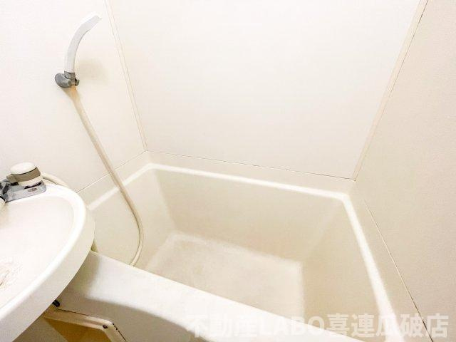 メゾンドソレイユ松野の浴室