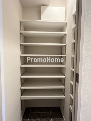 サンライズ茅場町の収納