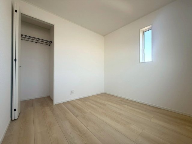 高知市種崎（新築）の洋室