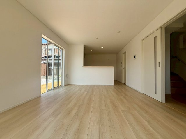 高知市種崎（新築）の居間・リビング