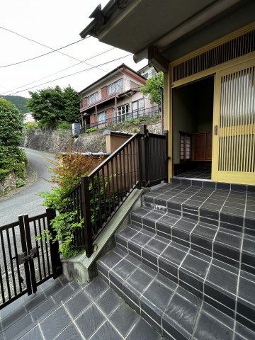 熱海市　山手町の玄関