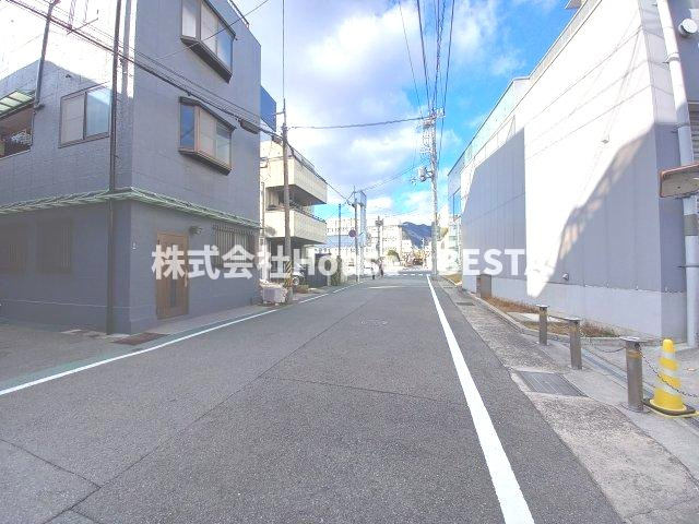 エスポートの駐車場