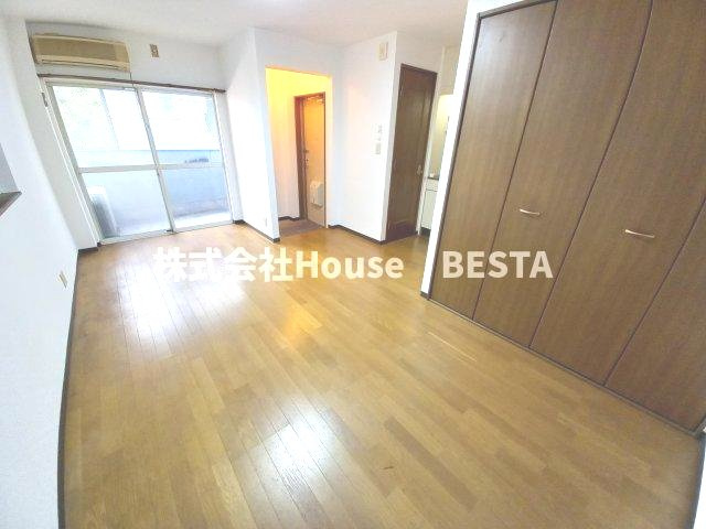 エスポートの居間・リビング