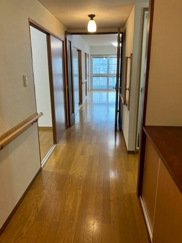 労住協第11ビル京町マンションの内装