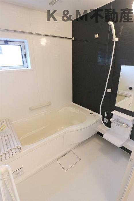 フラッツ酒井根　Ⅰ号棟の浴室|※同タイプのお部屋の写真です
水廻り新品 