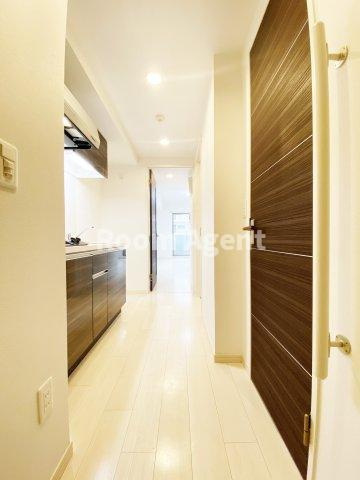 セレニティー大須の玄関