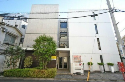 【外観】 | ALERO高円寺南 | 鉄筋コンクリート造のがっちりとした建物。