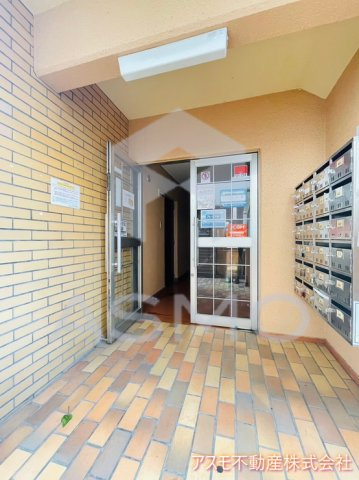 【エントランス】