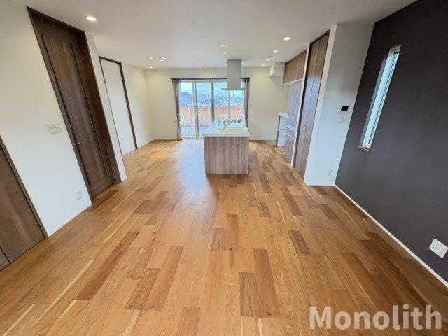 はつが野５丁目戸建の居間・リビング