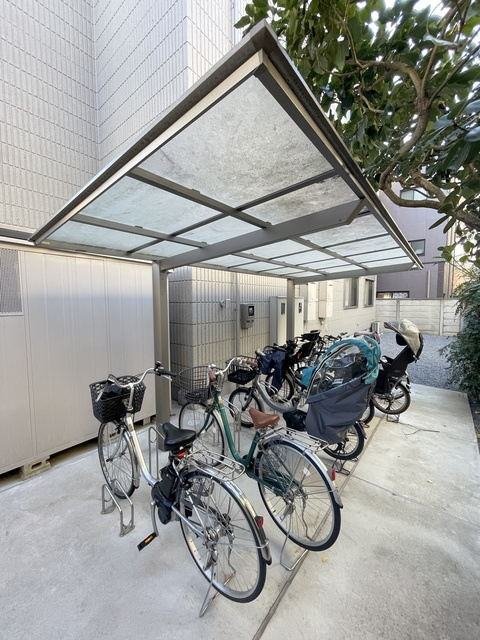 アンセール小石川のその他共用部分|自転車駐輪場