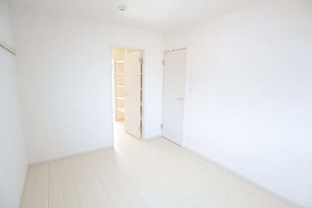 リブリ・ハイツ萩の台の収納