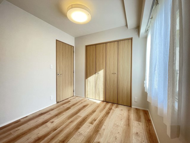 中野文園パークハウスの洋室