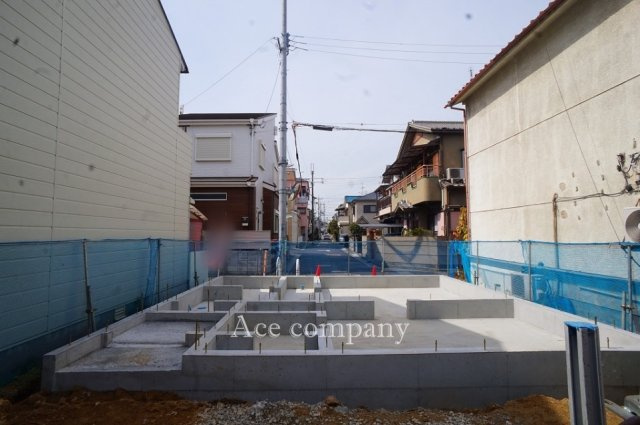 【前面道路含む現地写真】 | 八尾市山城町3丁目 | 両面道路☆【道路：東側幅員4ｍ、西側幅員4ｍ】