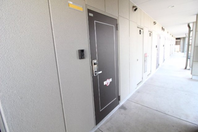 【エントランス】 | ウエストビレッジ３４１