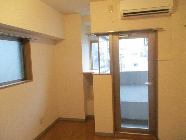 スカイコート池袋東口の居間・リビング