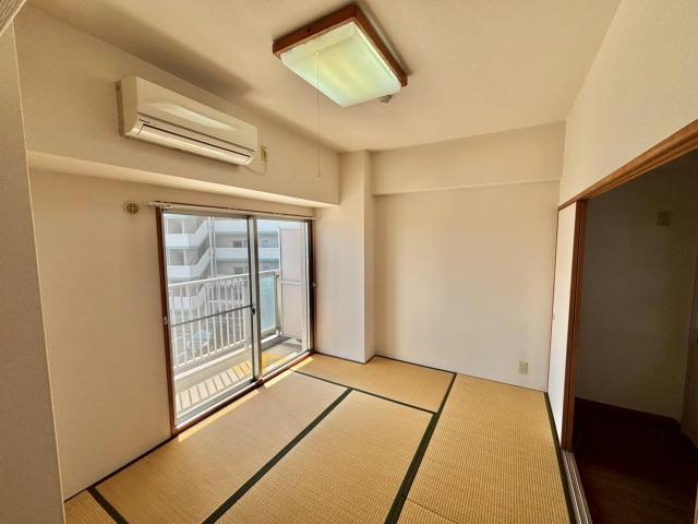 ファーストイン英賀保駅前の和室