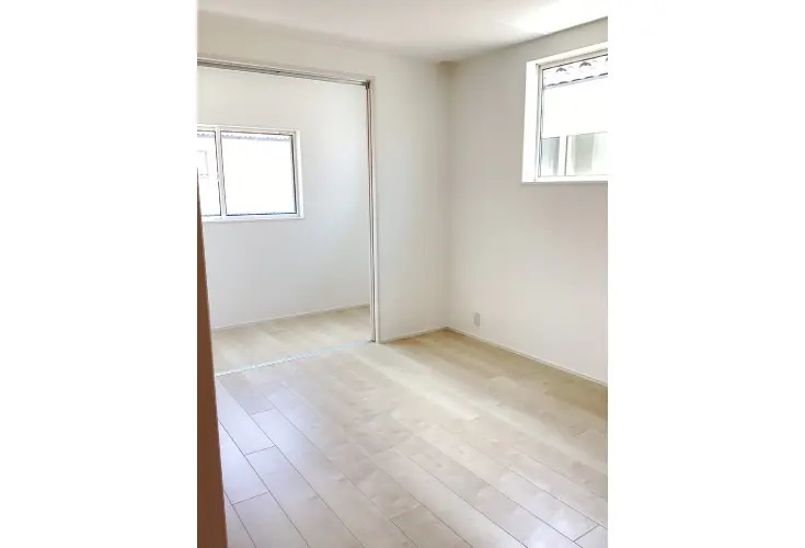 新築戸建　亀崎2丁目の洋室|洋室7帖+サンルーム