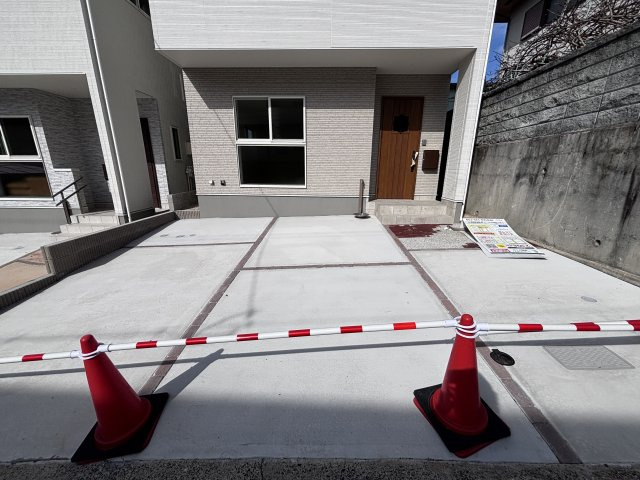 新築戸建　亀崎2丁目の駐車場